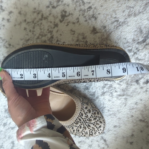 Jeweled shoes | size 6 - Picture 8 of 10